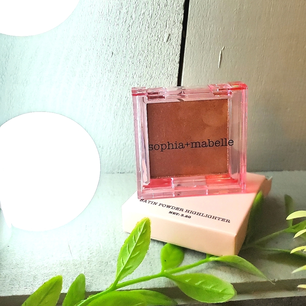SOPHIA + MABELLE: HIGHLIGHTER BRONZER IN PEACH SANGRIA 🍑